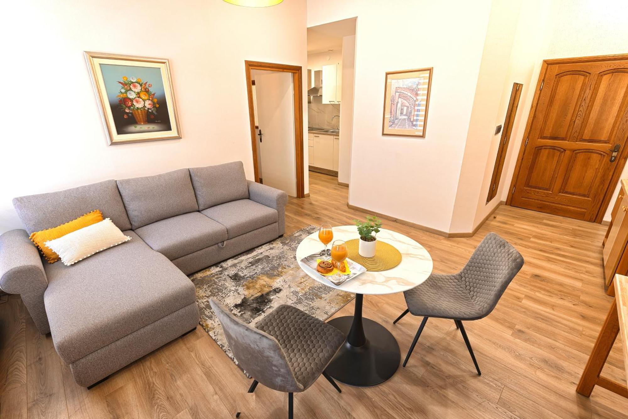 Apartmani Maltar Varazdin Bagian luar foto